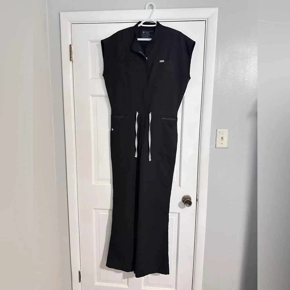 Figs Black Women's Jumpsuit with Zipper - Picture 1 of 3